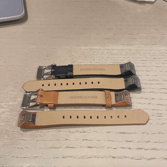 Replacement Leather Bands for Fitbit Alta 2pack Black and Tan - Picture 2 of 6